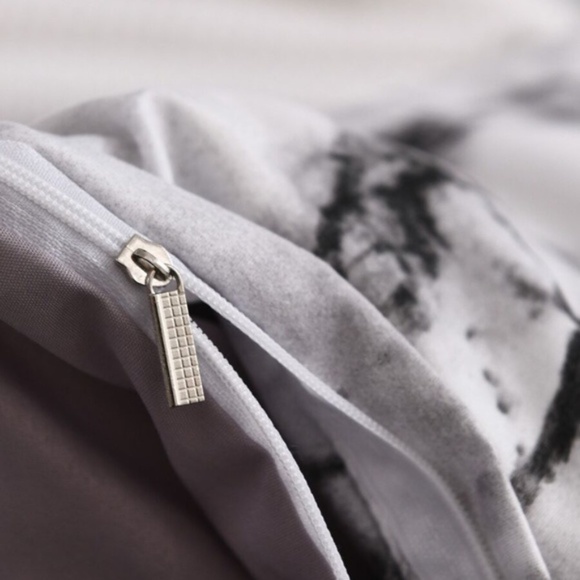 Marble Print Bedding Set - Picture 3 of 4